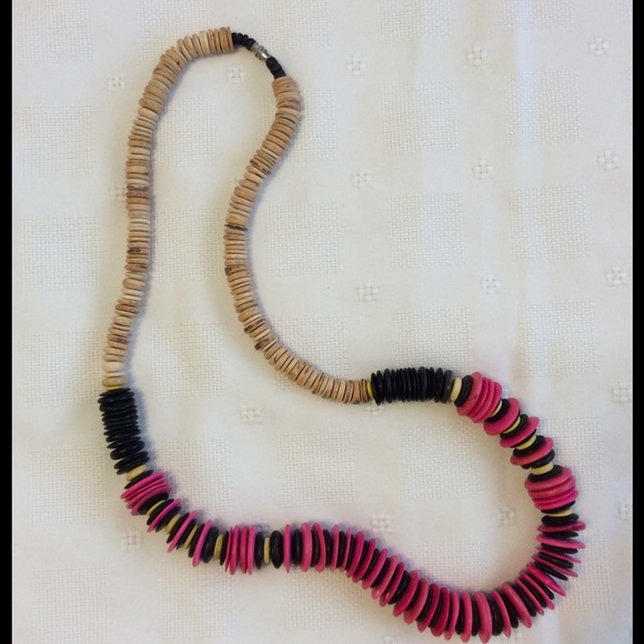 💥 Vintage hand carved wood disc necklace - Picture 1 of 6